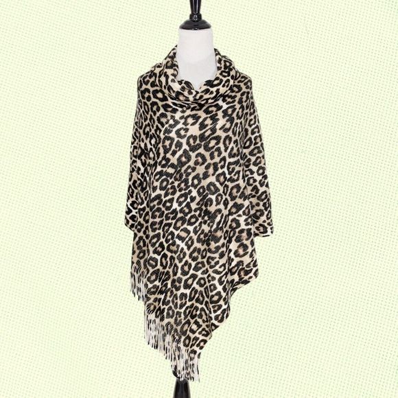 CHICO'S Cowl Neck Poncho One Size Cozy‎ Printed Classic Animal NEW NWT $89 - Picture 1 of 5
